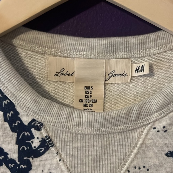 H&M Cute Cactus Succulent Sweatshirt! - Picture 2 of 5